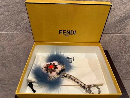 Fendi mirror charm monster - fendi,