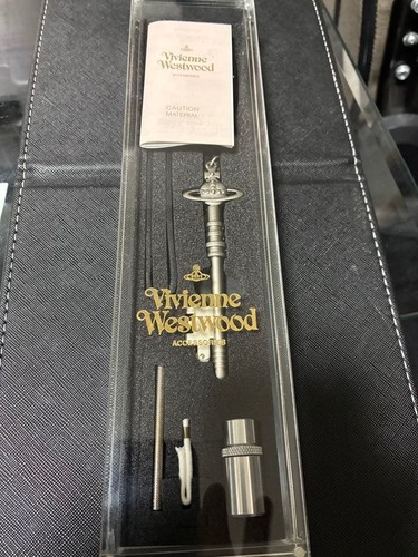 Vivienne westwood key - vivienne,
