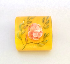 Vintage lucite brooch 