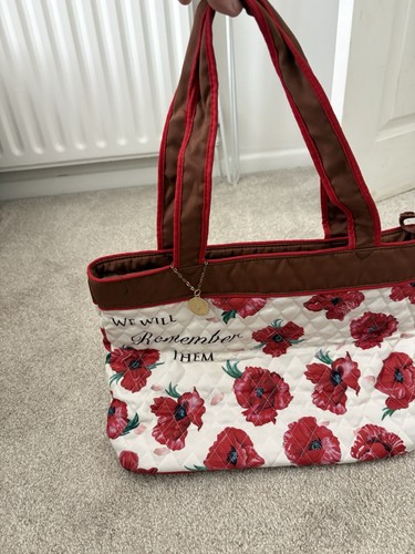 Remembrance day poppy shopper - remembrance,