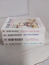 Vintage Mary Wesley bundle x4