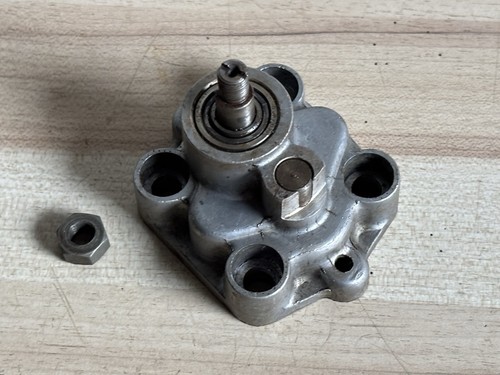Moto guzzi 850 oil pump - 850, t3