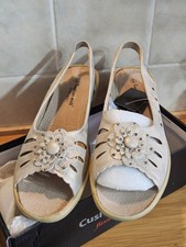 Cushion Walk Ladies Sandals