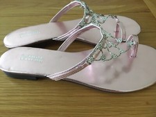 Pink Leather Flat Evening Sandals With Diamontes Size 41 Never Been Worn