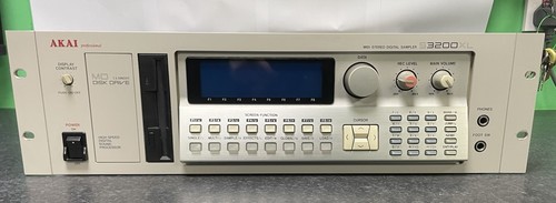 Akai professional s3200 - akai,