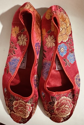 Vintage red silk embroidered - silk,
