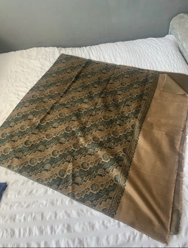 Brand new kashmiri shawl - new, very