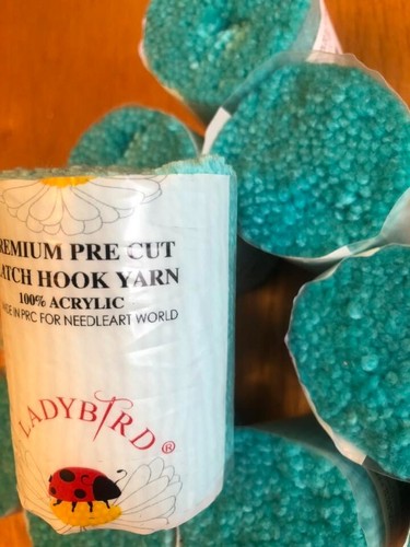 Packs 4 ply acrylic - 10,