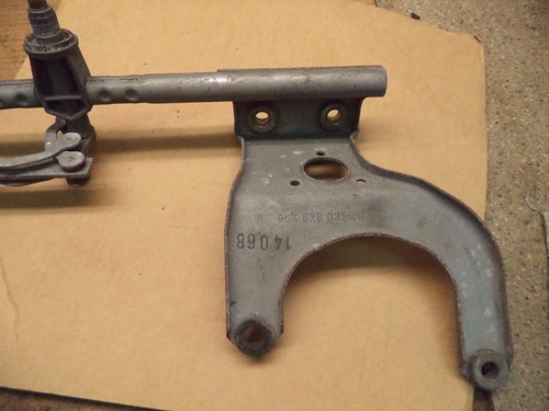 Porsche 964 lhd front wiper - porsche,