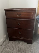 Meredew Mid-Century Dressing