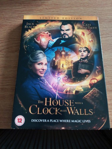 The house with clock - house,