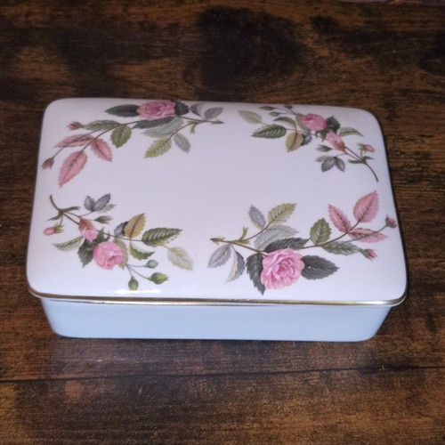 Vintage wedgwood bone - bone, china