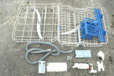 INDESIT DFG15BIUK DISHWASHER