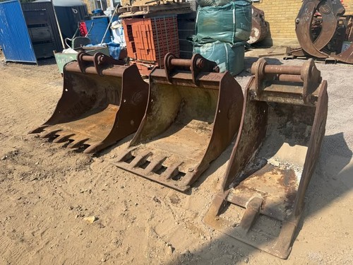 14 tonne excavator - -,