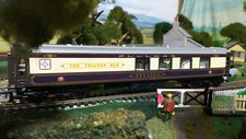 Pullman bar car - bar,
