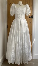 vintage 80s wedding dress & veil Embroidered White Victorian Gothic size 6
