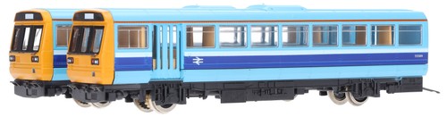 R867 hornby gauge class 142 - oo,