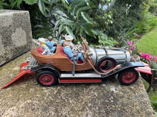 Corgi 266 chitty - 266,