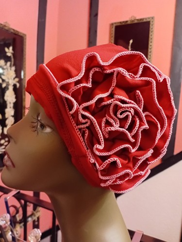 Red 20s style - 19.20s, hat.