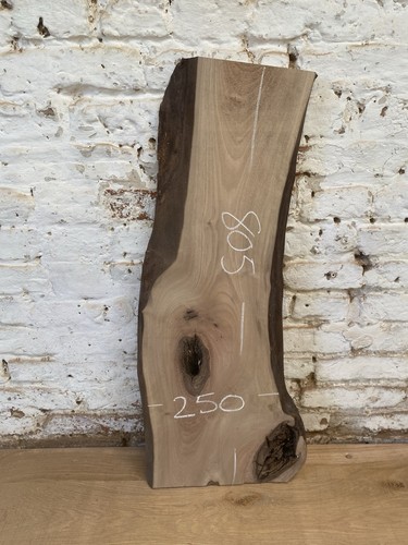 Waney edge live - waney, walnut