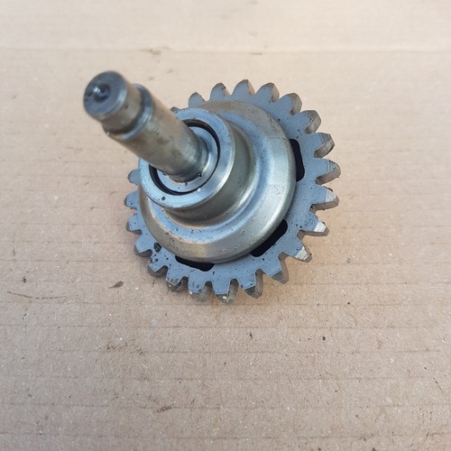 Suzuki 125 gear cog engine - gear,