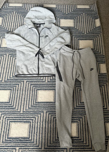 Nike tech fleece - tech,