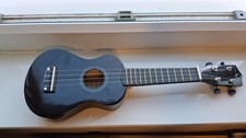 Martin Smith Black Soprano Ukulele with Cord Book and Bag UK-212-BK