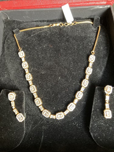 Indian kundan jewellery - kundan, set