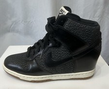Nike Dunk Sky High Essential