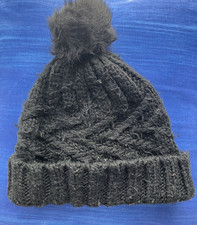 Ladies Winter Bobble Pom Pom Women Beanie Hat Black Cable Knitted Hat Fur KNIT