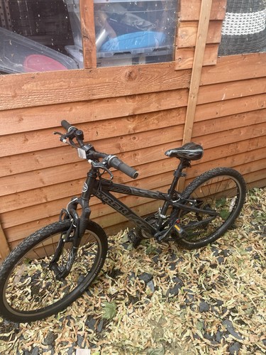 Trek 220 dialed sr - 220, 24”