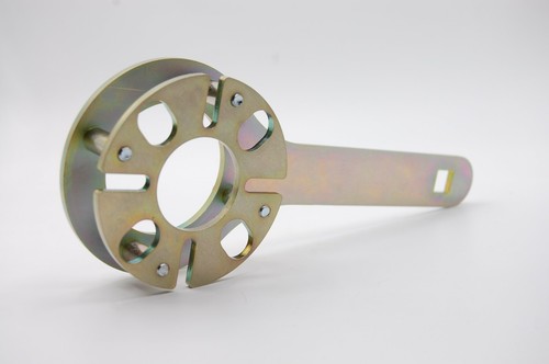 Triumph clutch holding tool - triumph,