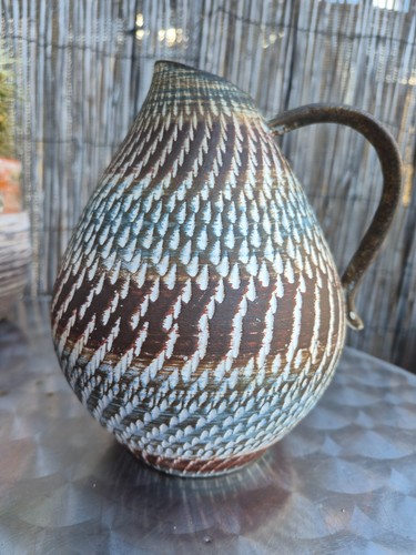 Hand made west german - hand‑made,