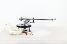 Rega RB2000 Tonearm, Silver, very good condition, original box, 3 month warranty