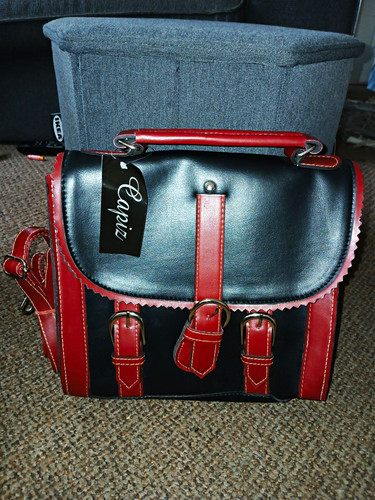 Black red faux - red,