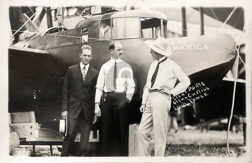 Airplane curtiss flying - airplane,