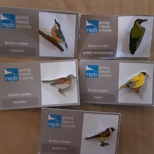 RSPB Pin Siskin Green