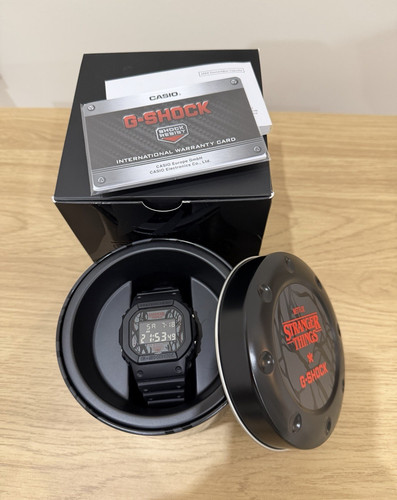 Casio shock 5600 stranger - dw-5600,