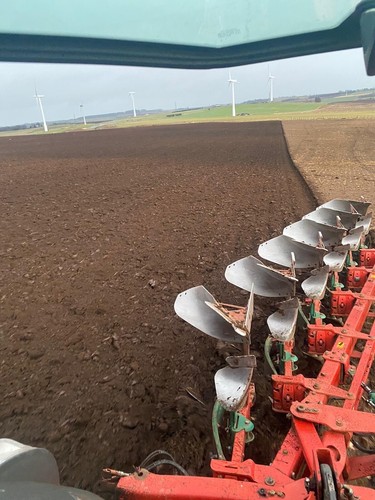 Kverneland furrow plough - furrow,