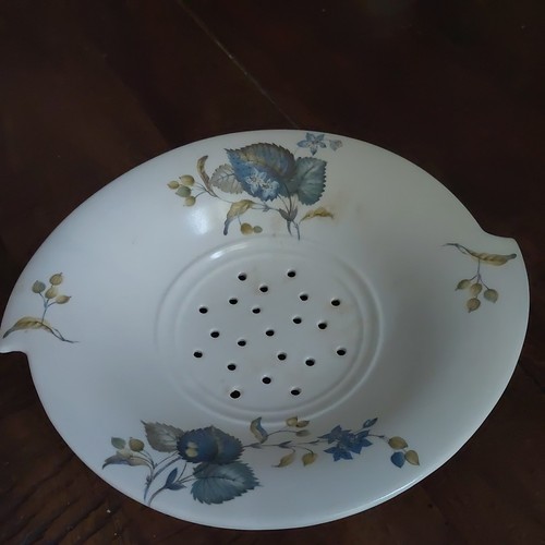 Sylvac ware berry salad - sylvac, ware,berry