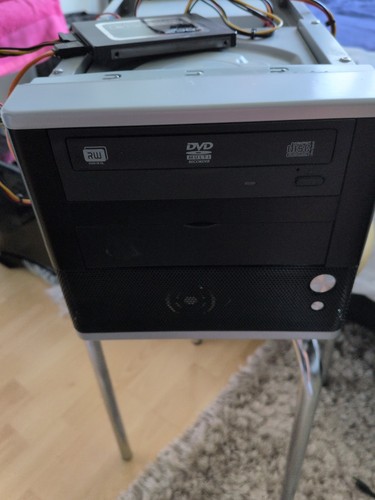 Small form factor - small,