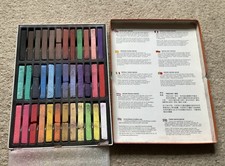 Reeves Fine Soft Pastels x 36. 65mm x 10mm. Used.￼