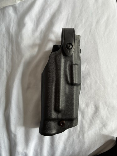 Safariland glock holster - 17,