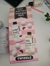 Twizzle Bath Gift Set Includes