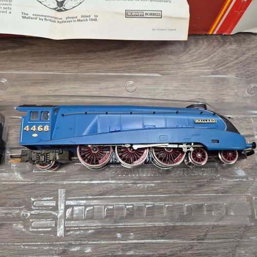Hornby locomotive mallard - hornby, oo
