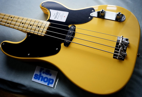Fender made japan - fender,