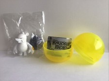 TOY2R KIDROBOT YUJIN TOUMA KNUCKLEBEAR CAPSULE WHITE CHASE # 2 DESIGN VINYL TOY