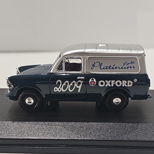 Oxford diecast platinum member - oxford,