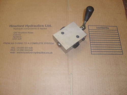 Oms motor mount manifold - motor,