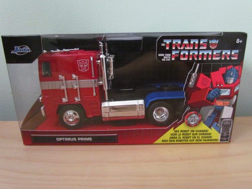 Jada toys scale die cast - toys, die-cast